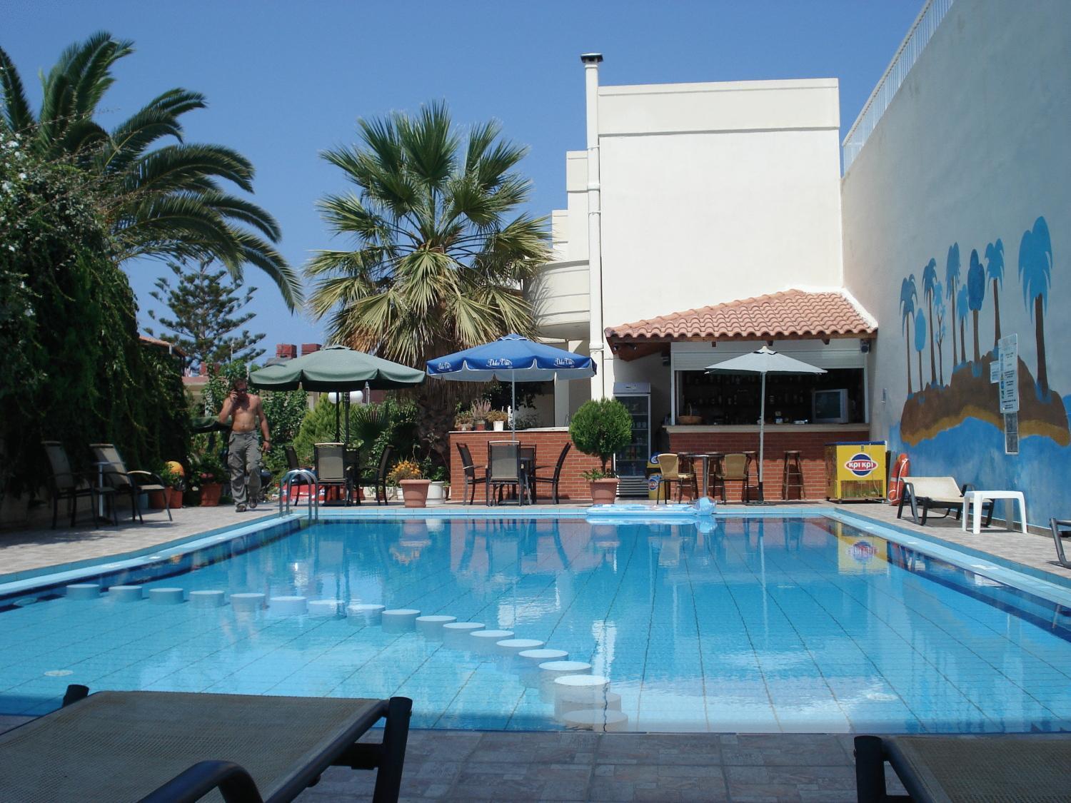 Akatos Hotel Agia Marina  Ngoại thất bức ảnh