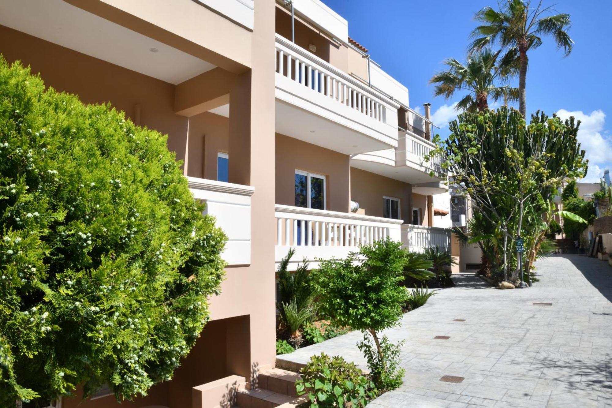 Akatos Hotel Agia Marina  Ngoại thất bức ảnh
