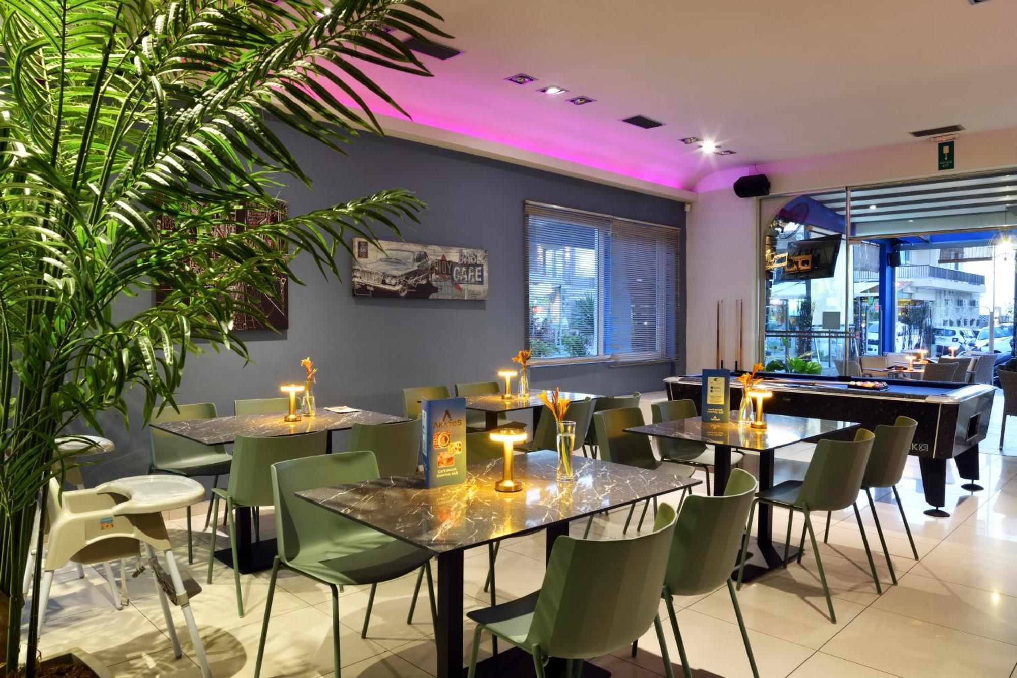 Akatos Hotel Agia Marina  Ngoại thất bức ảnh
