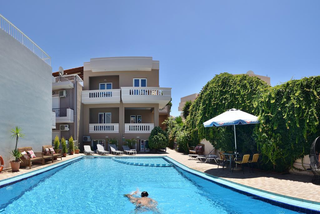Akatos Hotel Agia Marina  Ngoại thất bức ảnh